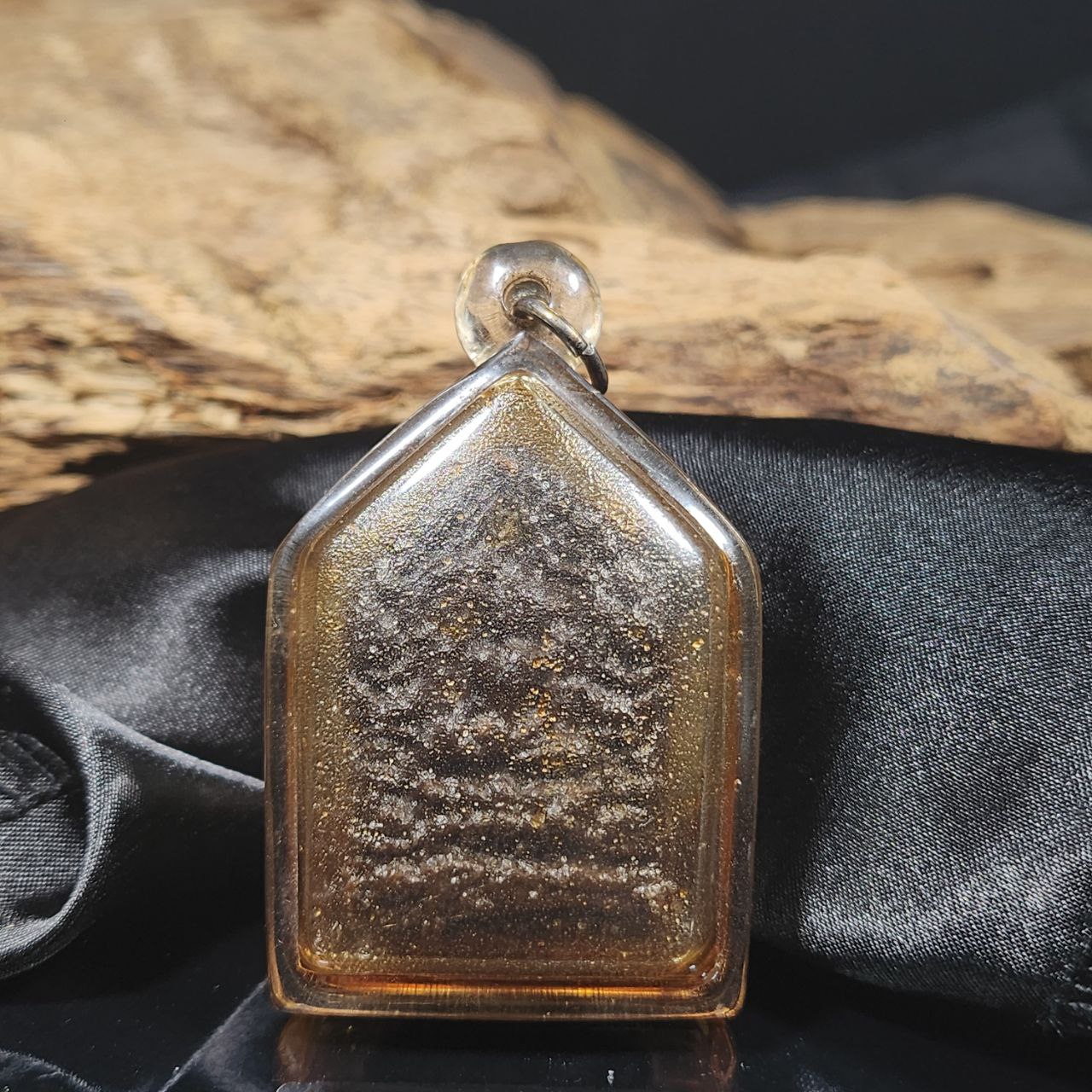 ARCHAN PERNRUN啊赞魄龙早期尸油坤平 | SAN Pin Selection