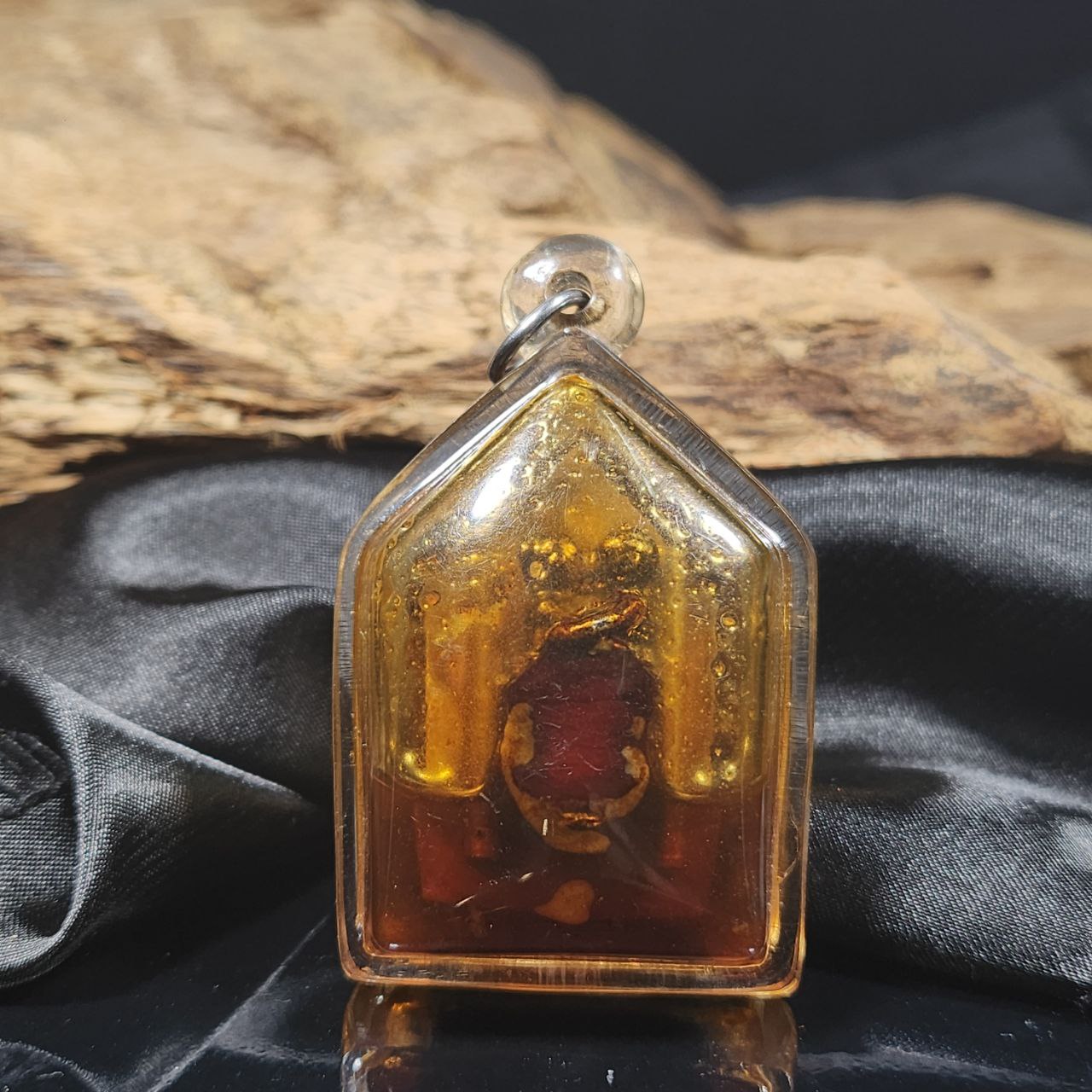 ARCHAN PERNRUN啊赞魄龙早期尸油坤平 | SAN Pin Selection