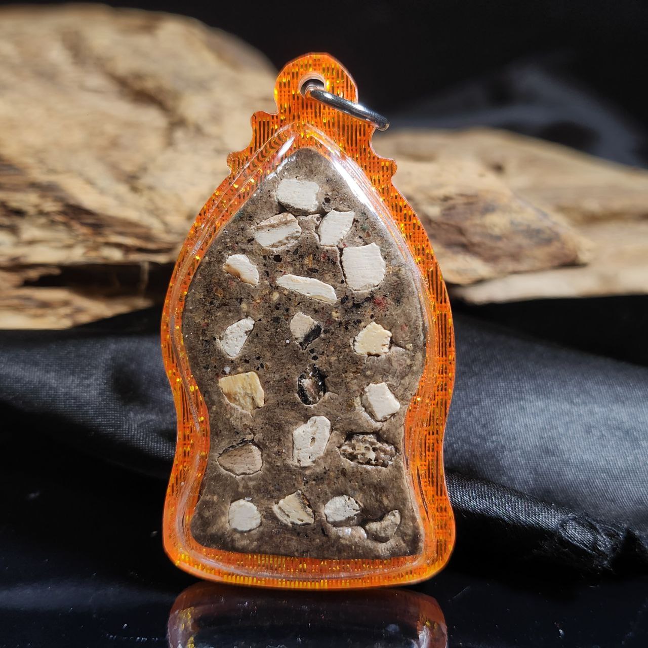 ARCHAN DAENG啊赞殿碎骨坤平（橘金色防水壳） | SAN Pin Selection