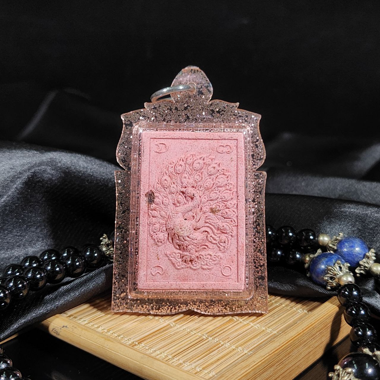 KRUBA CHAIYA金孔雀王古巴猜雅吉祥富贵孔雀王 | SAN Pin Selection