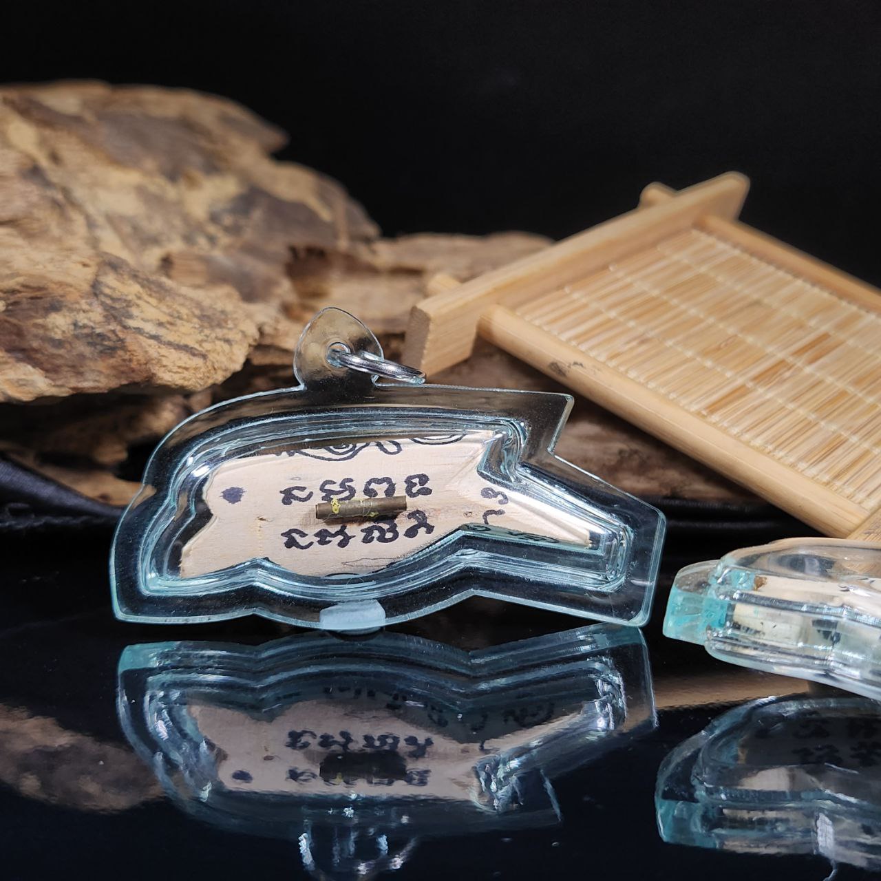 Jin Thai Fo Pai - ARCHAN LARRY啊赞烈灵木雕萨利卡