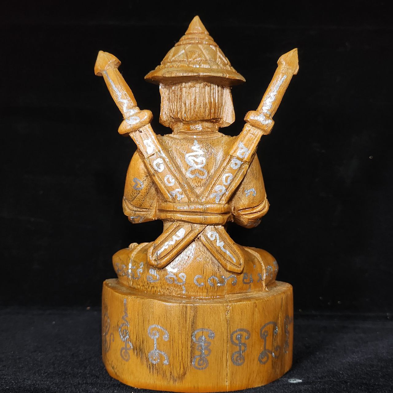 ARCHAN NUT ARCHAN RICH啊赞纳塔啊赞沥坤平将军（灵木雕）
 | Jin Thai Fo Pai