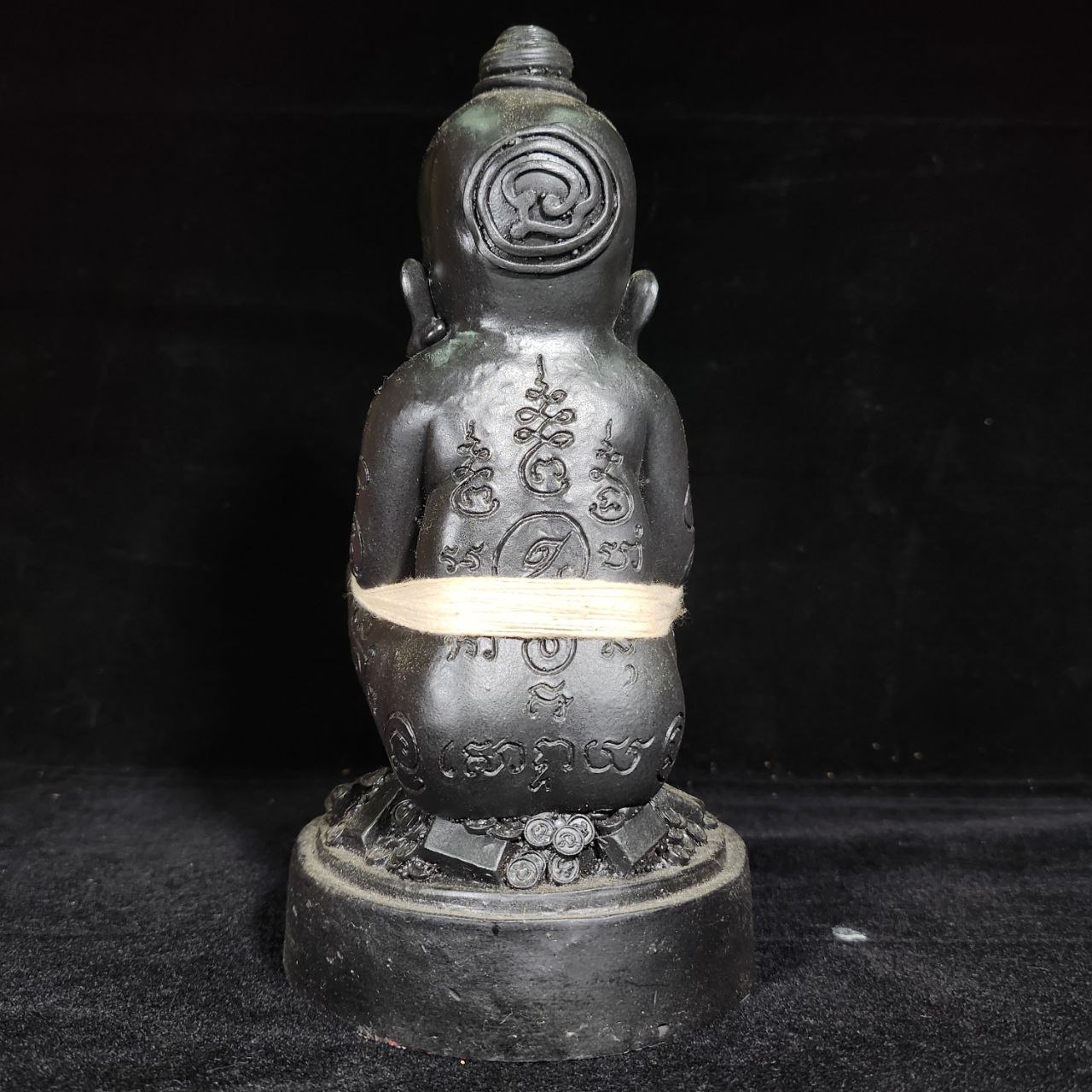 ARCHAN PON啊赞梵肚脐带古曼（黑色） | SAN Pin Selection