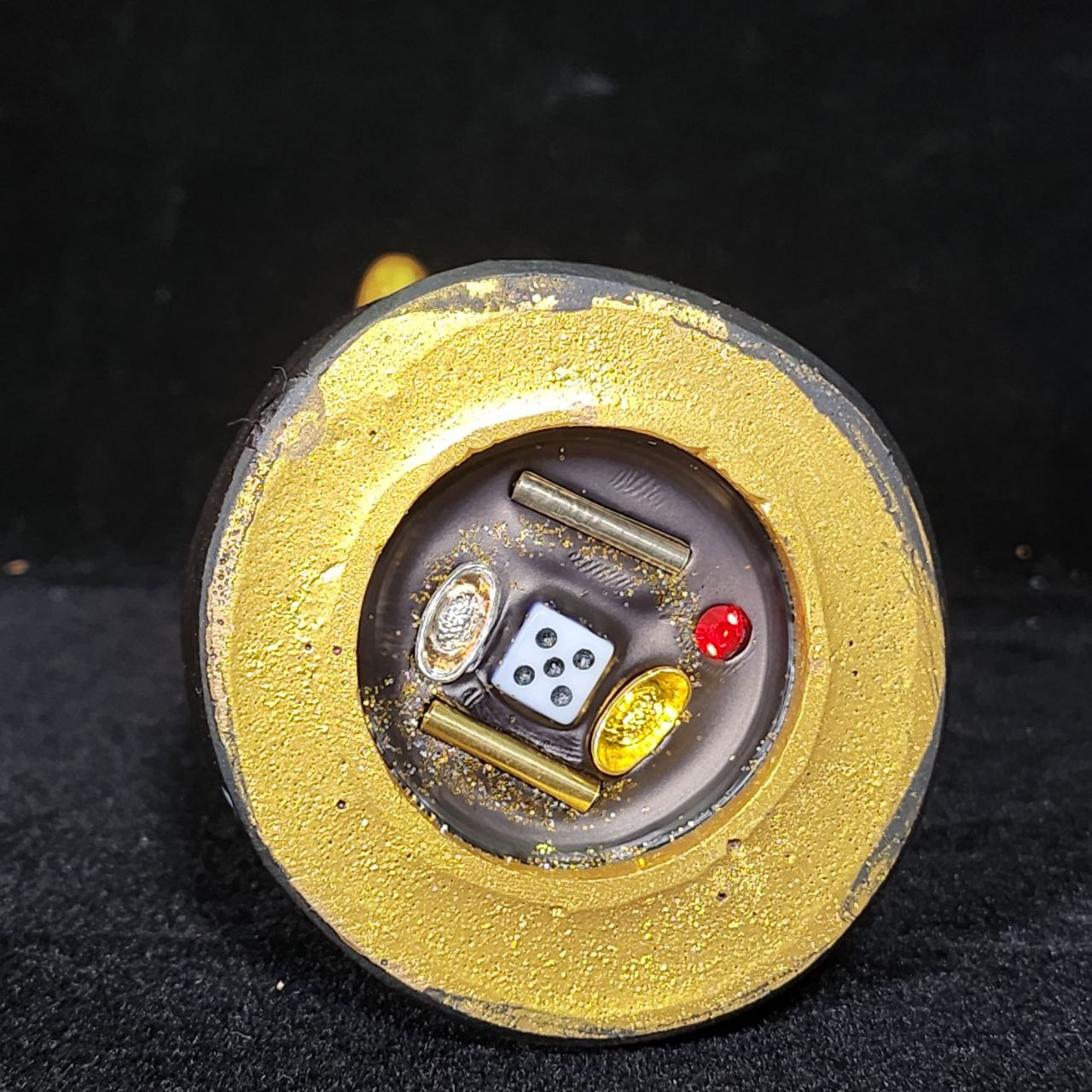 ARCHAN PUI啊赞溥仪站立古曼童金身（金色） | SAN Pin Selection