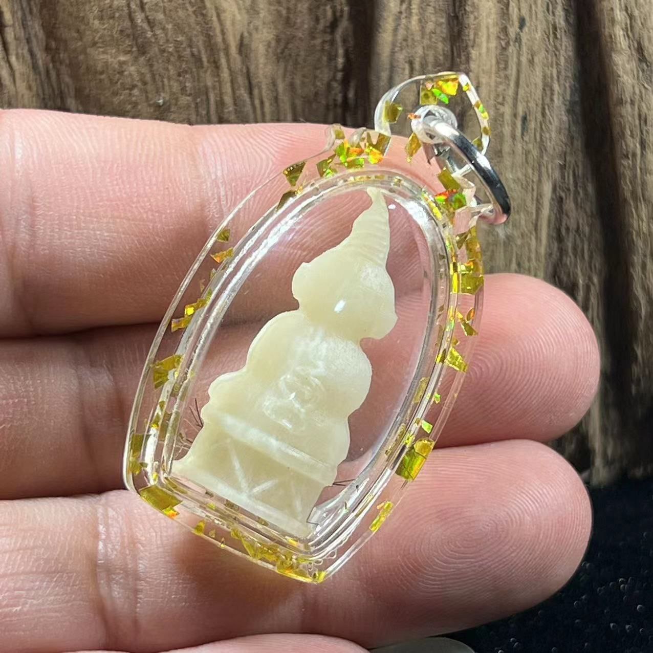 ARCHAN BOY阿贊拜象骨雕刻財富帕嬰（VIP版本）
 | SAN Pin Selection