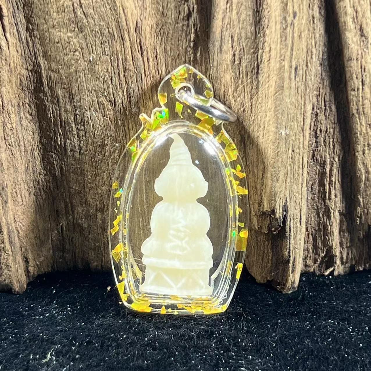 ARCHAN BOY阿贊拜象骨雕刻財富帕嬰（VIP版本）
 | SAN Pin Selection