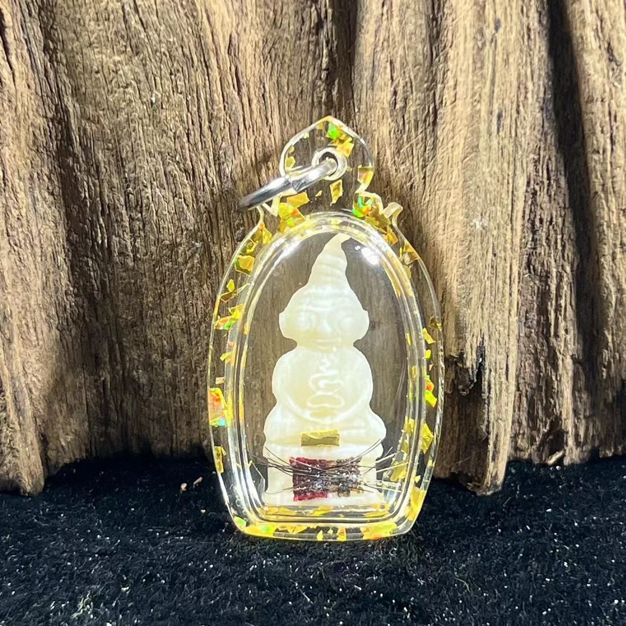 ARCHAN BOY阿贊拜象骨雕刻財富帕嬰（VIP版本）
 | SAN Pin Selection