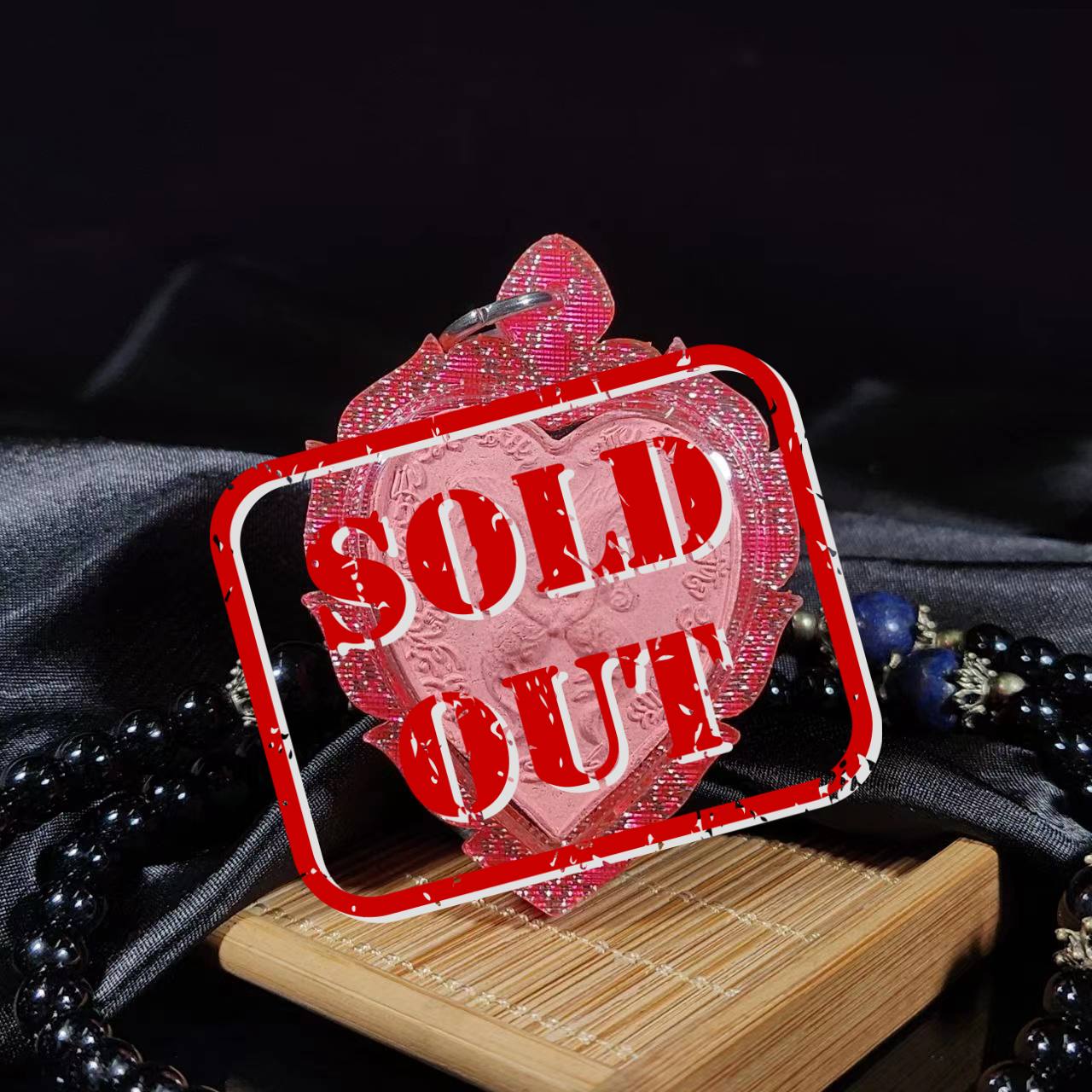 Jin Thai Fo Pai - KRUBA KRISSANA 古巴杰士纳心形蝴蝶牌小模（粉银亚克力防水壳）