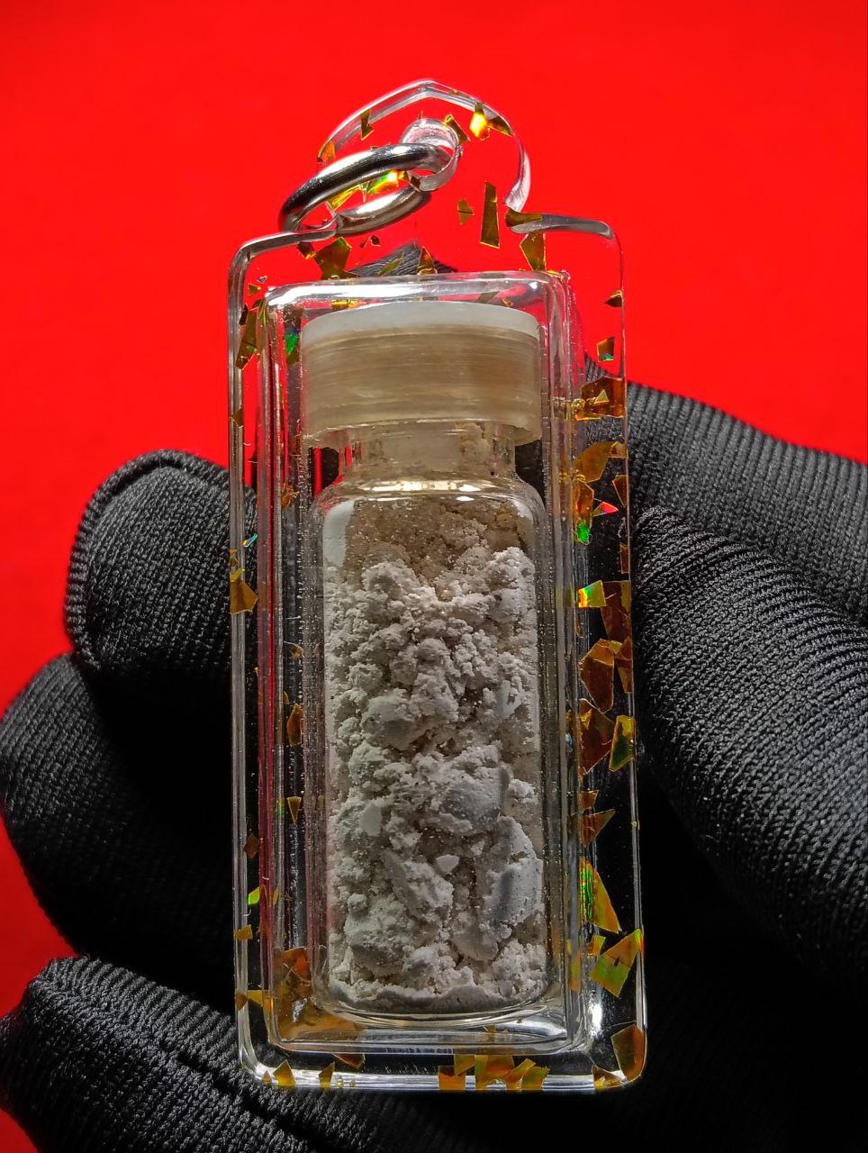 啊赞仲——‌人‌缘‌圣‌粉（佩戴型）  附有验证卡  | SAN Pin Selection