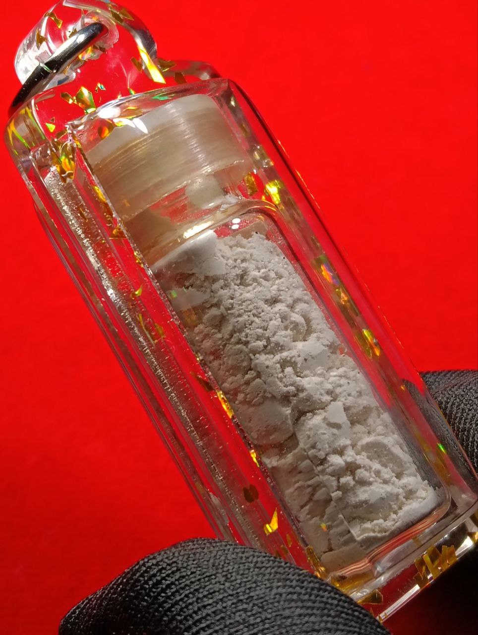 啊赞仲——‌人‌缘‌圣‌粉（佩戴型）  附有验证卡  | SAN Pin Selection