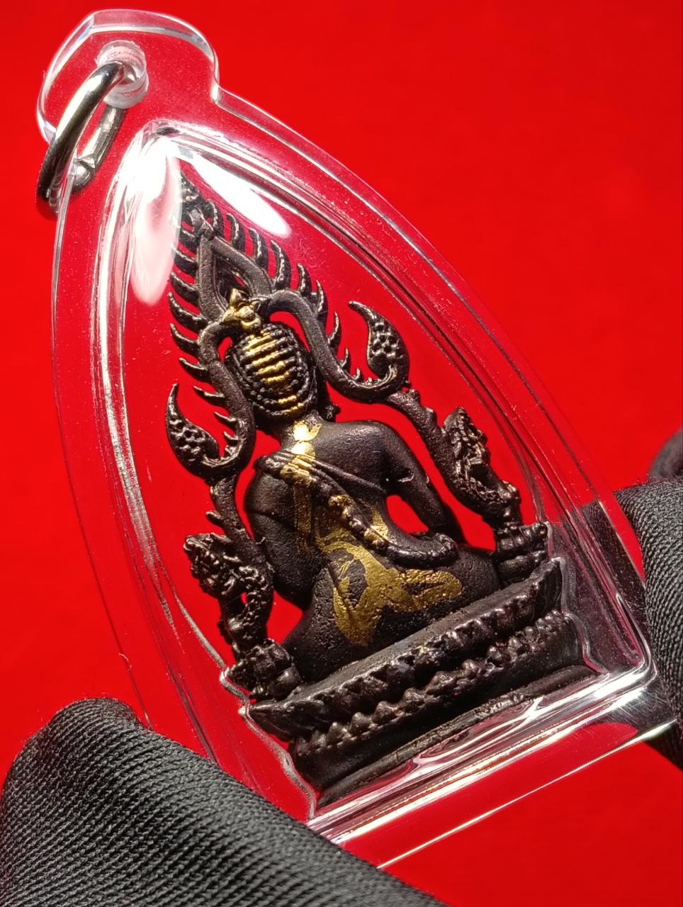 龍婆爽頭幫成功佛九寶銅製
Lp shuang phra chinnaraj Roonlek nur nawa loha （附有鉴定卡） | Jin Thai Fo Pai