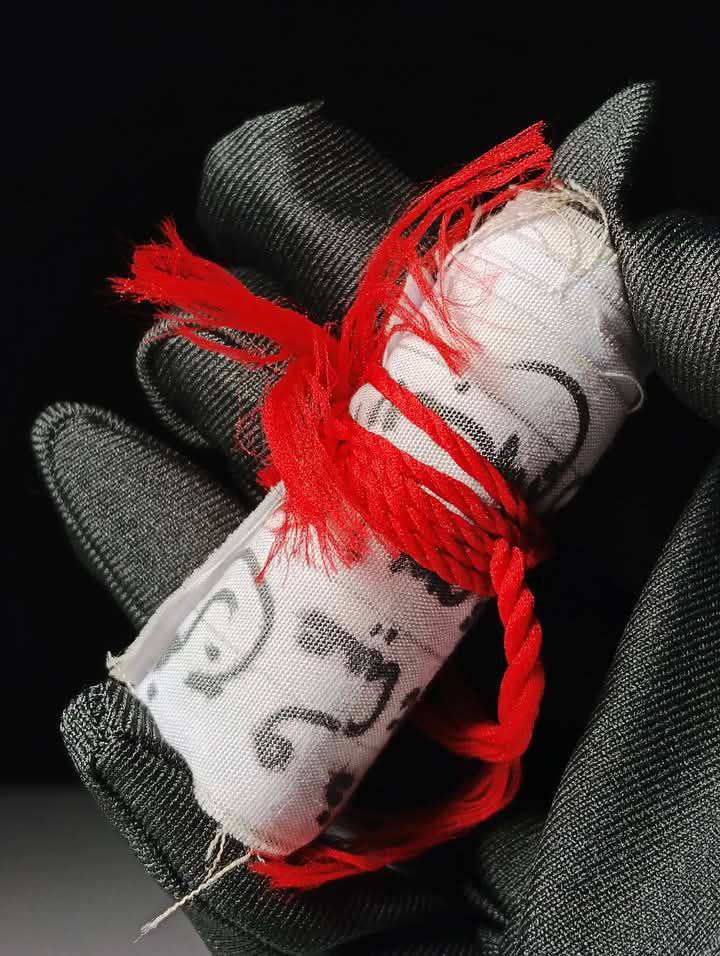 纯印尼黑法巫术爪哇重料9女灵尸油【限量10瓶，售完即断货！】(现物实拍1号） | Jin Thai Fo Pai