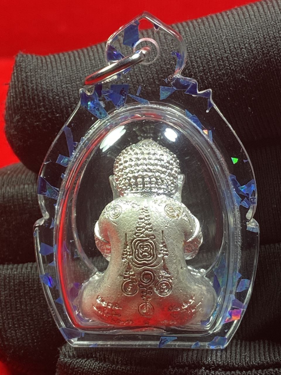 Pidta Phokasap 富裕掩面必打 Luang Phor Yod Kosalo BE2564
（全银色）
 | SAN Pin Selection