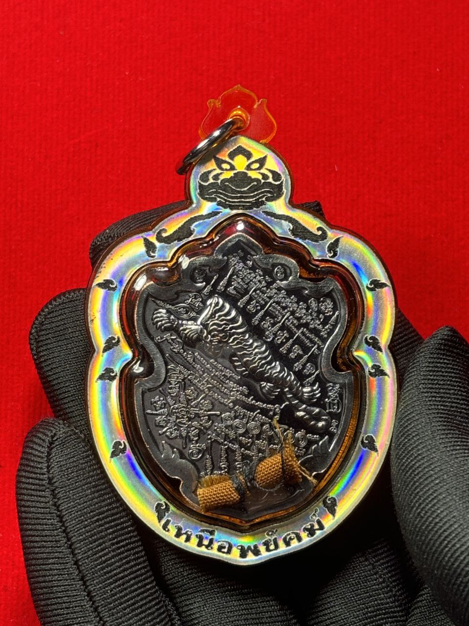 布周十面派·战无不胜断头虎（现物实拍） | SAN Pin Selection