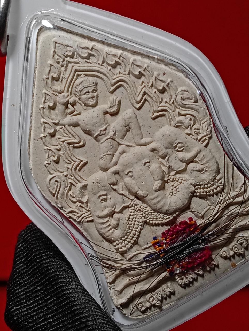 泰国素林府啊赞拜“108狠料佑坤鹏”(现物实拍） | SAN Pin Selection