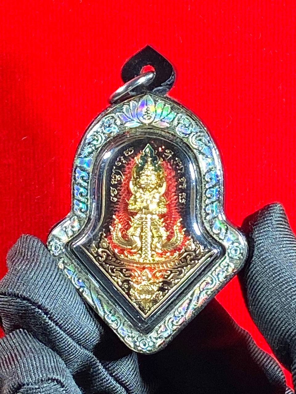 龙婆易鬼王掩面必达佛 | Jin Thai Fo Pai