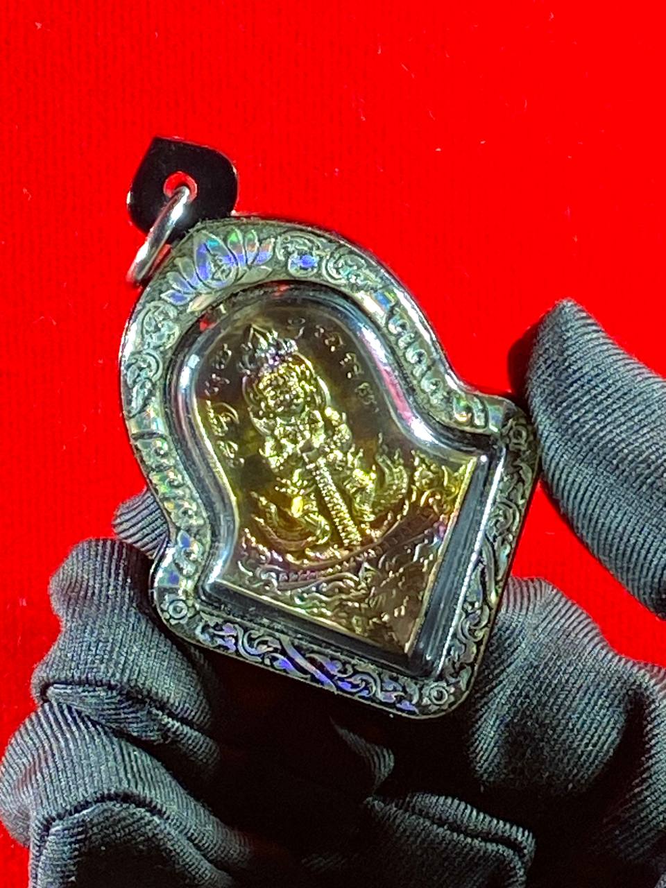 龙婆易鬼王掩面必达佛 | SAN Pin Selection