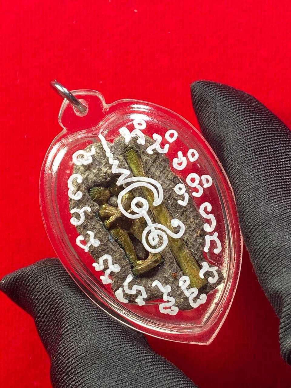 ARCHAN DAENG 阿赞殿早期手捏模和合燕通（透明亚克力防水壳） | SAN Pin Selection