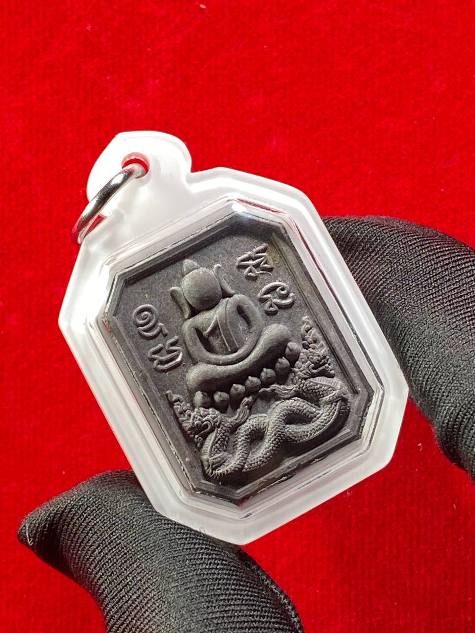 Phra Somdej Song Payanak Kuu 
崇迪骑双水龙佛牌 现物实拍 | SAN Pin Selection