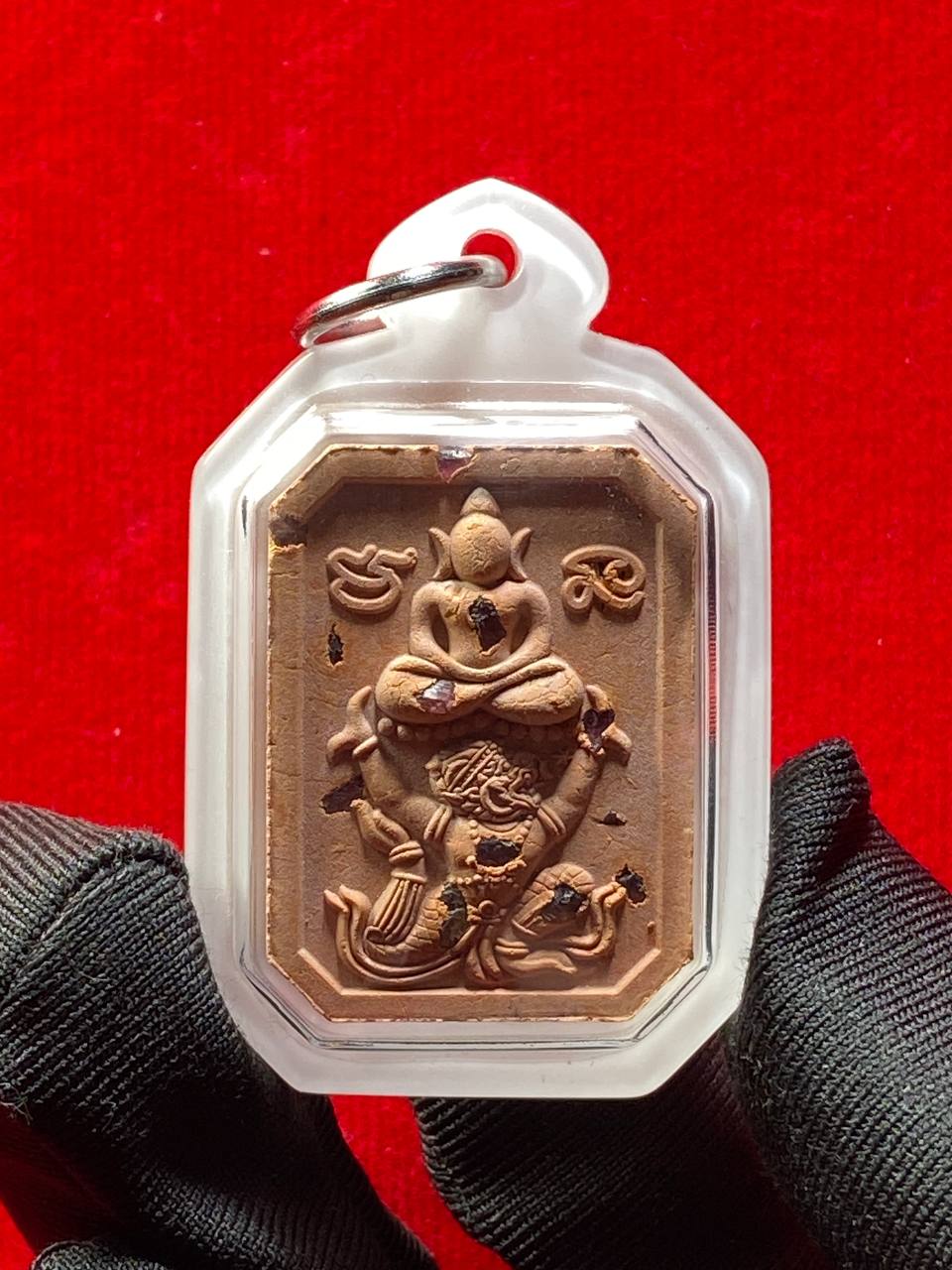 多位著名高僧加持
Phra Phong Moon PhraKhan
Phra Somdej Ki Hanuman
Wat PhoSriSaad B.E.2567 现物实牌
 | Jin Thai Fo Pai