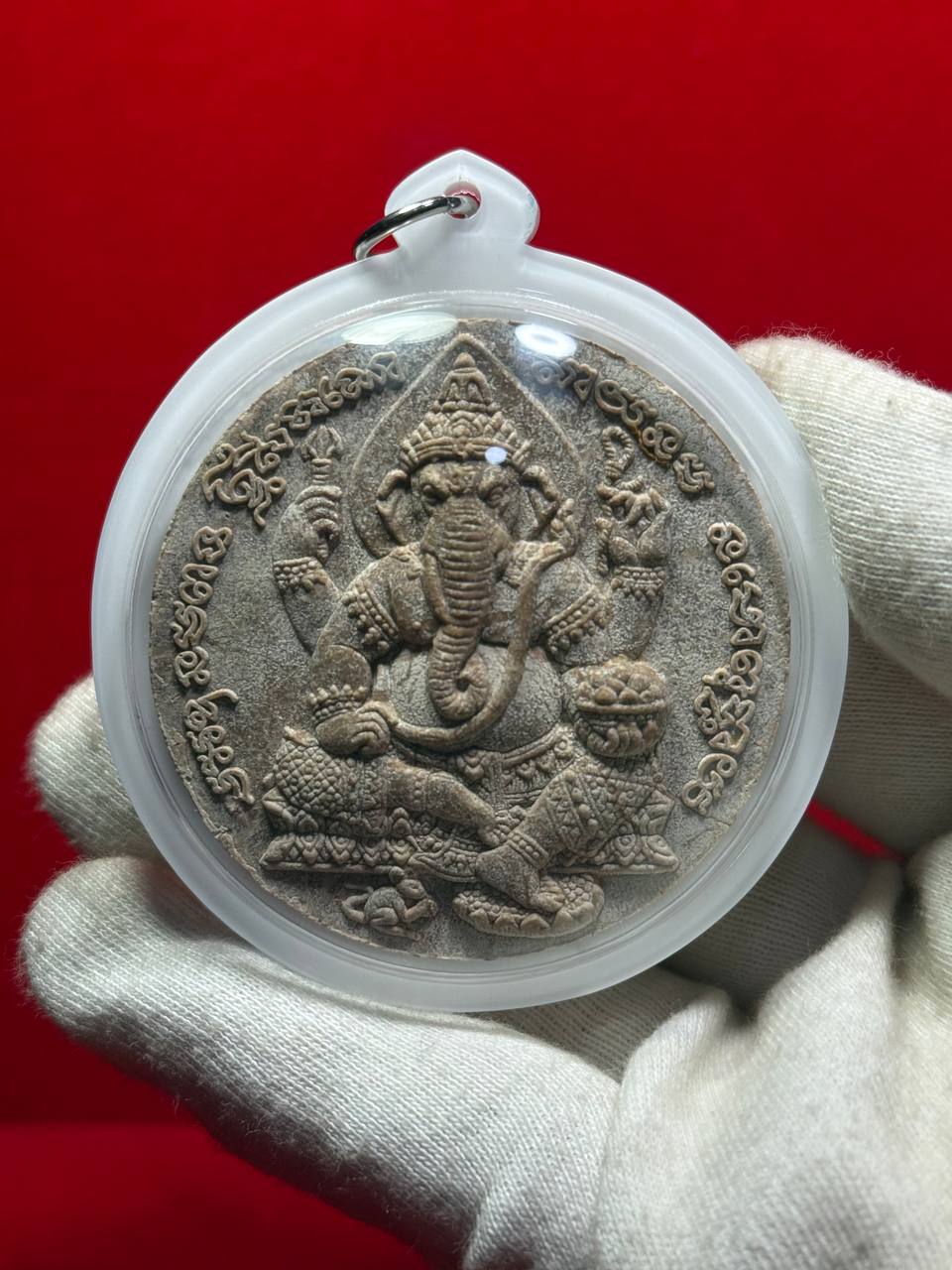 泰国龙婆片大师强力加持的“片师傅富贵系列 现物实拍 | Jin Thai Fo Pai