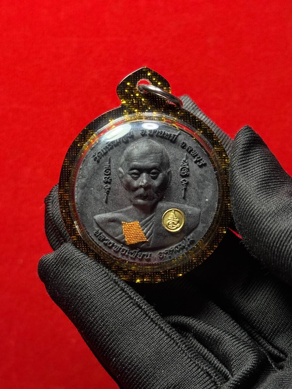 泰国龙婆片大师强力加持的“片师傅富贵系列”（现物实拍） | Jin Thai Fo Pai