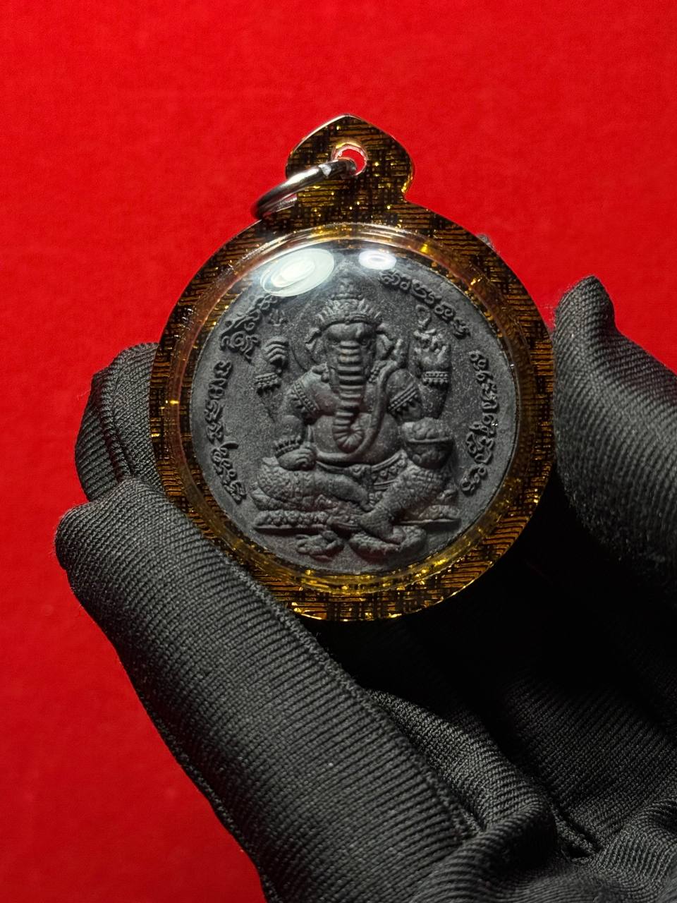 泰国龙婆片大师强力加持的“片师傅富贵系列”（现物实拍） | Jin Thai Fo Pai