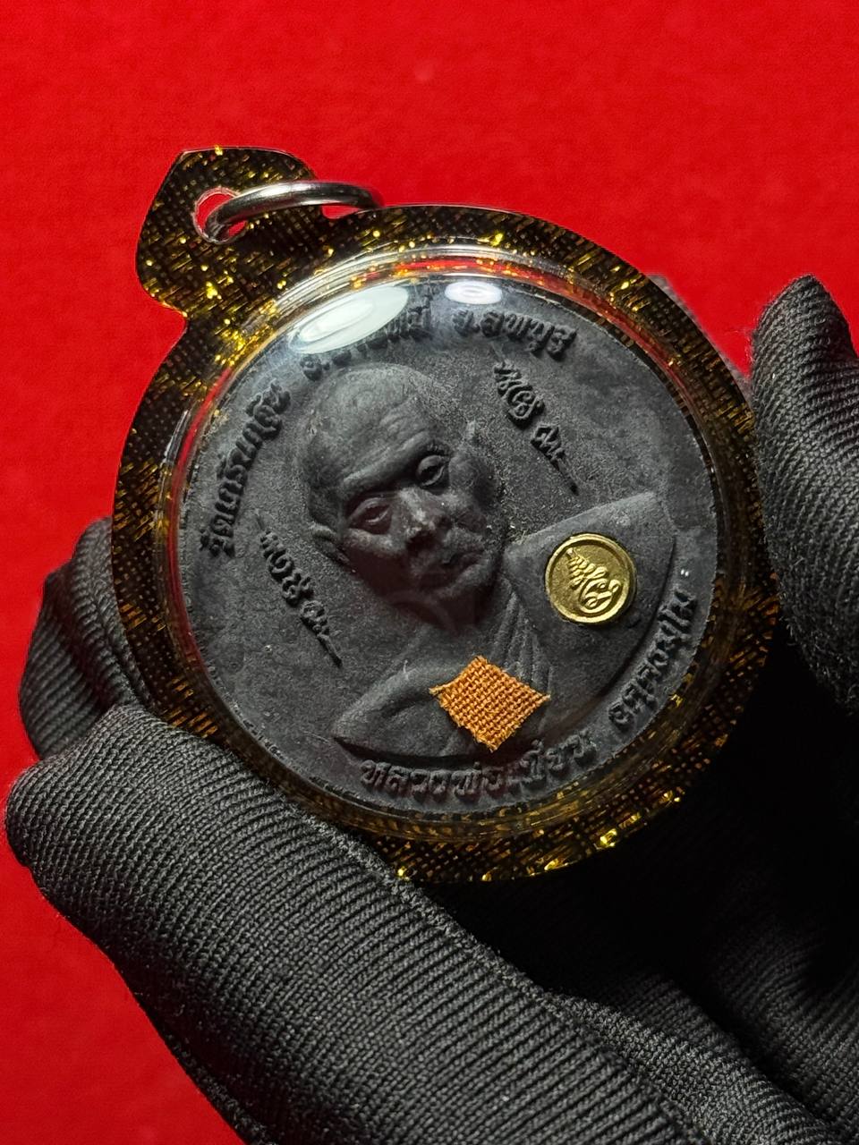 泰国龙婆片大师强力加持的“片师傅富贵系列”（现物实拍） | Jin Thai Fo Pai