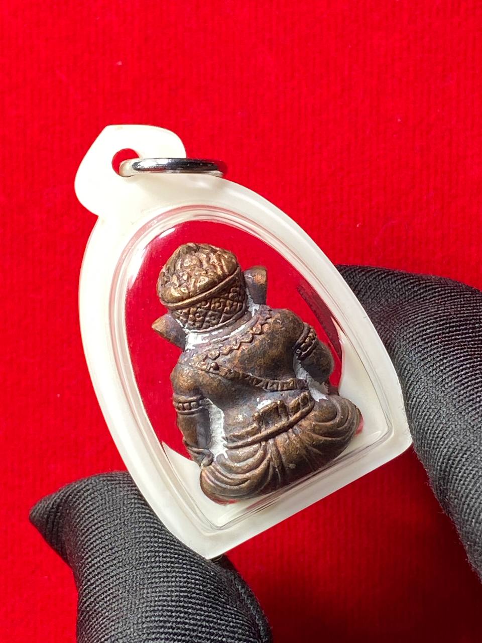 【龙婆闪加持｜大富贵象神】现物实拍 | Jin Thai Fo Pai