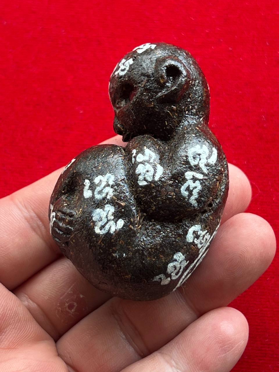 阿赞 Daeng 早期重工限量Lukok Kuman现物实拍 | Jin Thai Fo Pai