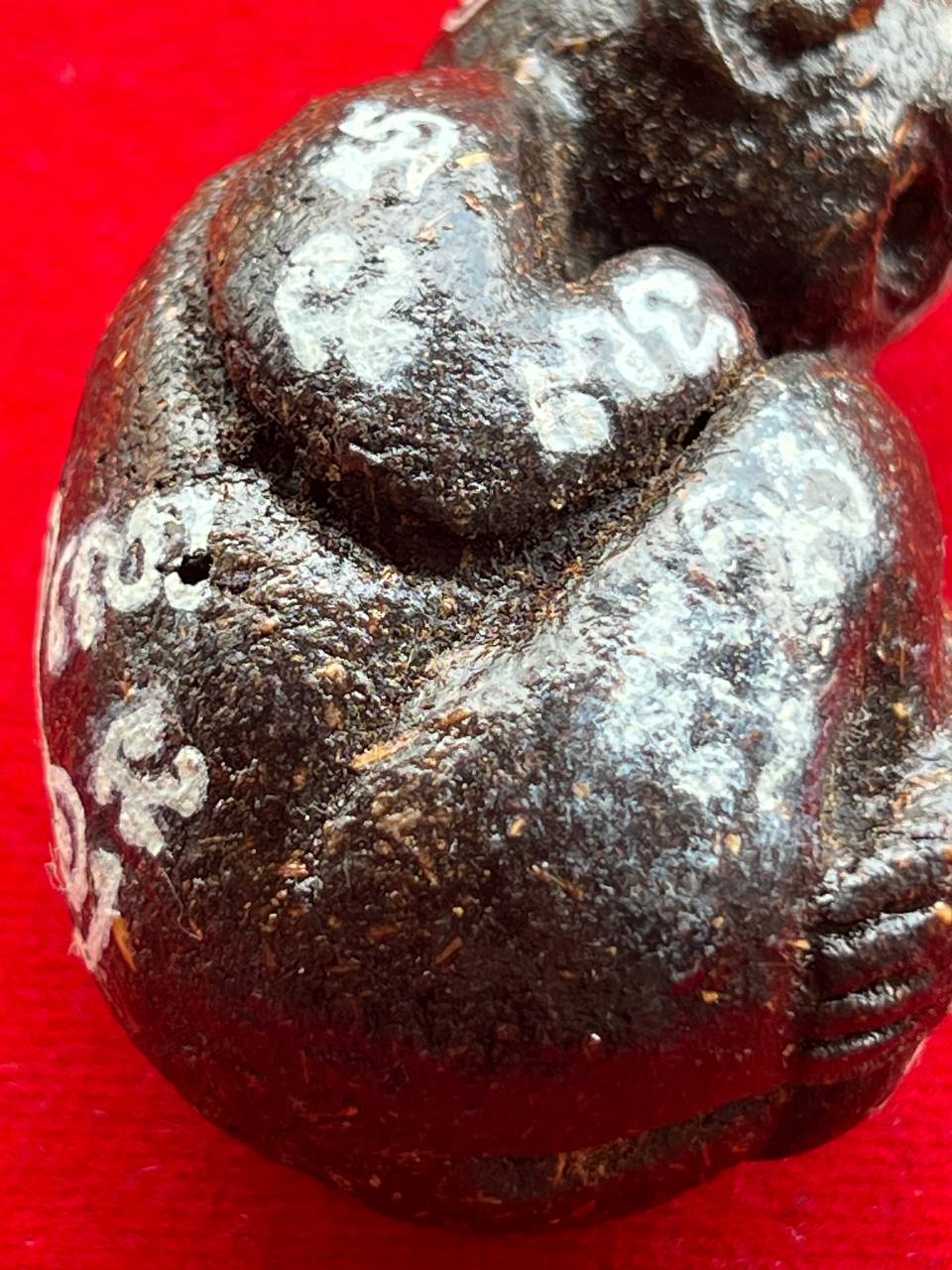 阿赞 Daeng 早期重工限量Lukok Kuman现物实拍 | Jin Thai Fo Pai