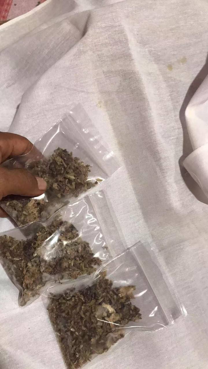 阿赞 Daeng 早期重工限量Lukok Kuman现物实拍 | Jin Thai Fo Pai