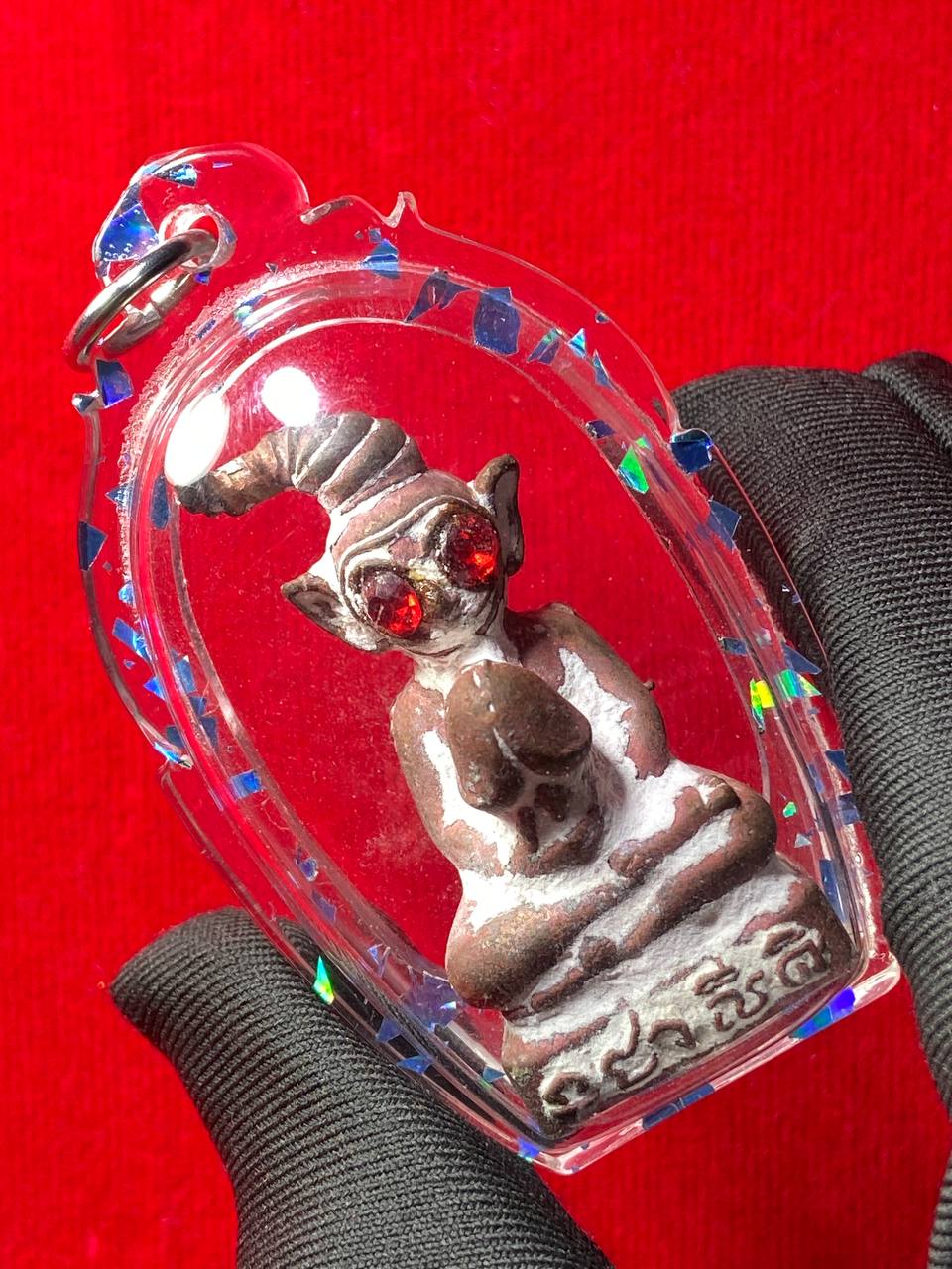 KRUBA CHOK CHAI古巴搓猜第一期红眼情术桃花帕雅罂（蓝色箔片防水壳）
 | SAN Pin Selection