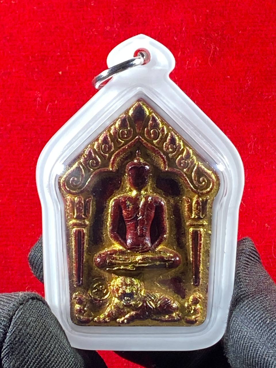 黎逸府Wat Ban Non Duea寺著名师父龙婆玛哈西拉（LP Mahasila）与阿赞布（Phra Ajarn Pu）联手督造【坤平吃睡虎 Phra Khun Phaen Suea Non Kin Model（高级Nam Lerk版）】
现物实拍 | SAN Pin Selection