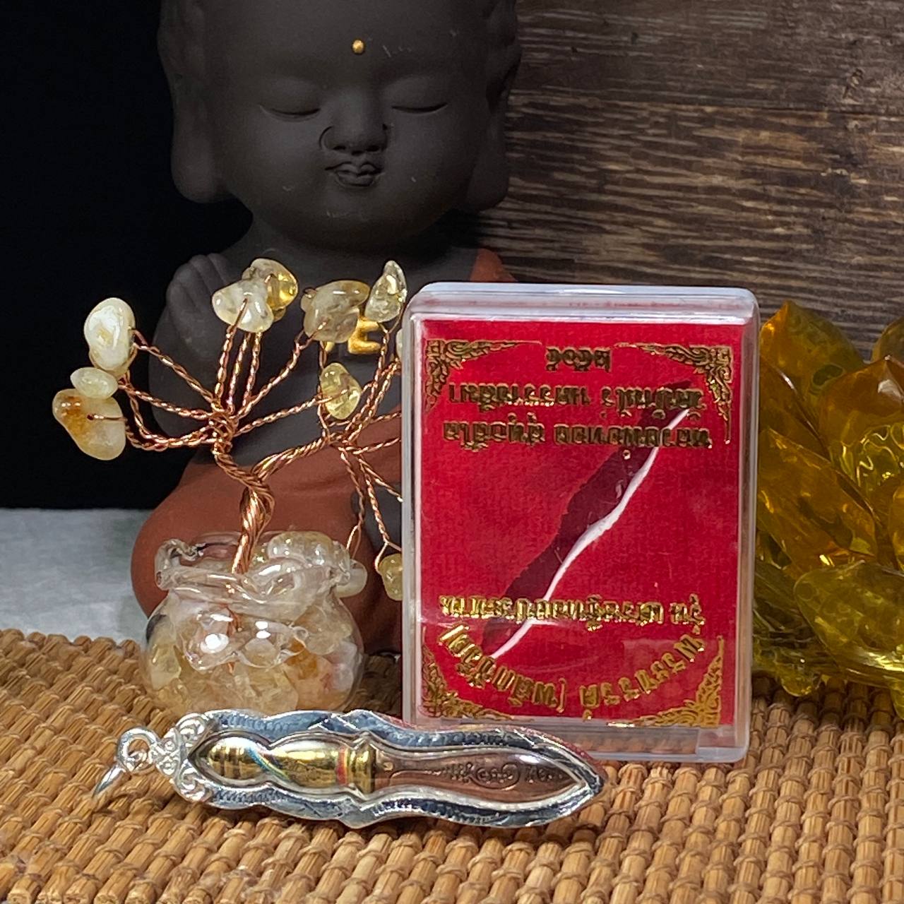 龙婆通迷你权威灭魔刀
 | Jin Thai Fo Pai