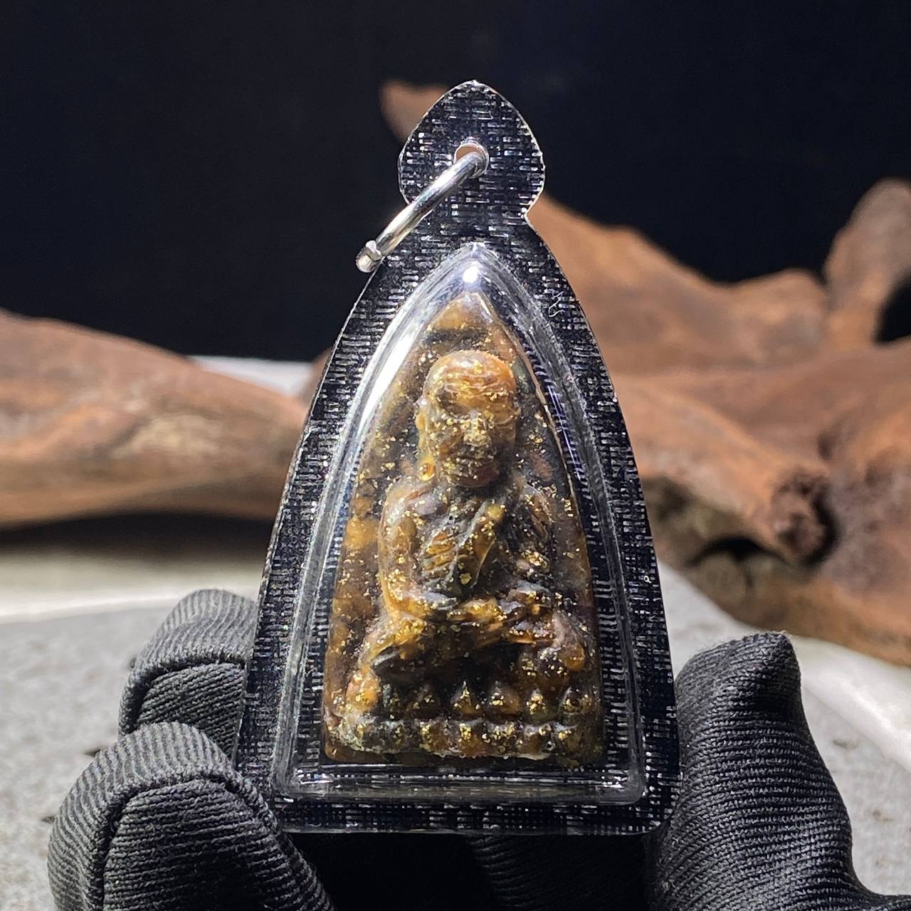 ARCHAN PRAYOOT啊赞芭玉水晶雕龙婆托（实物1） | Jin Thai Fo Pai