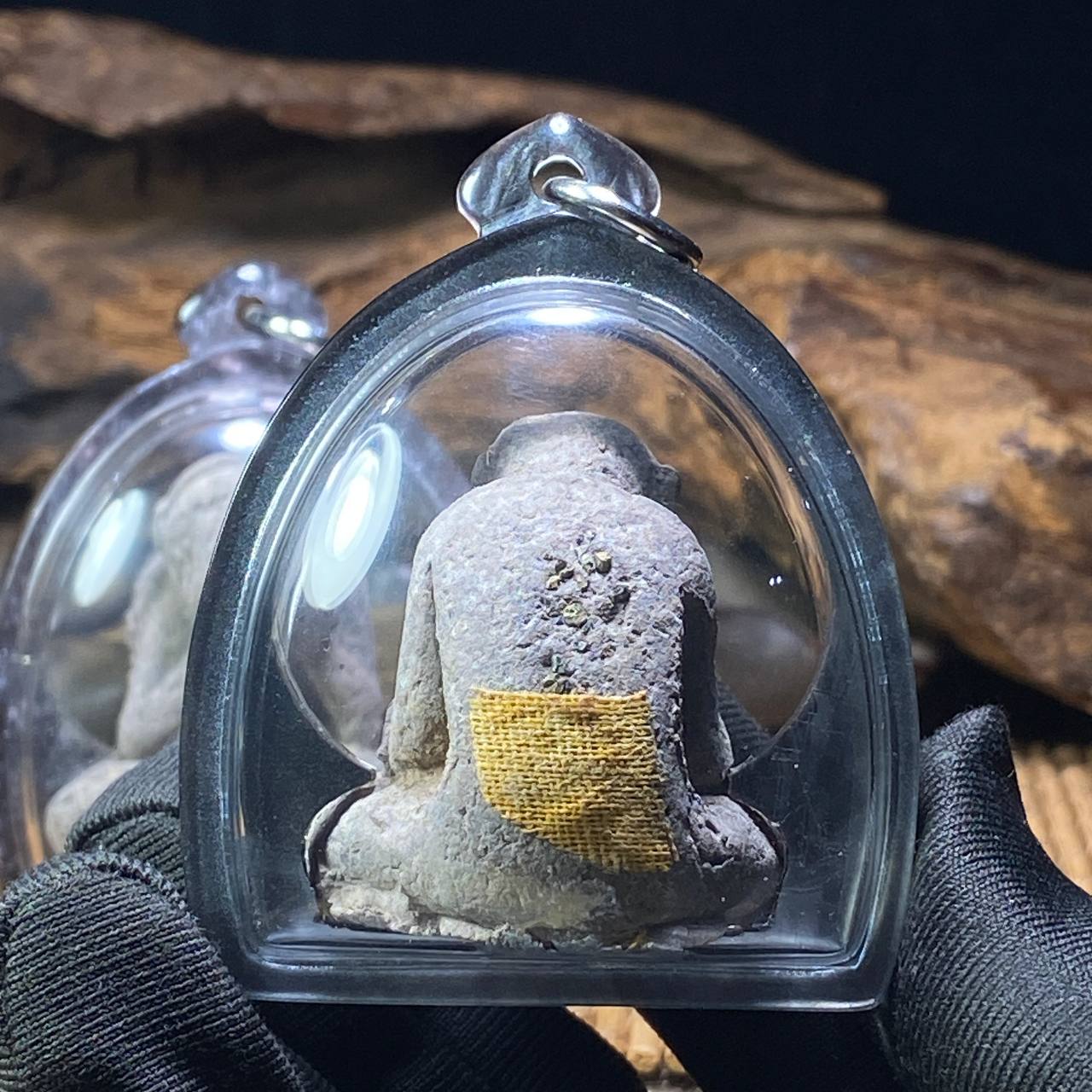 ARCHAN PRAYOOT（阿赞芭玉）招财掩面必达 · 佛历2557 · 佩戴型大模 | SAN Pin Selection