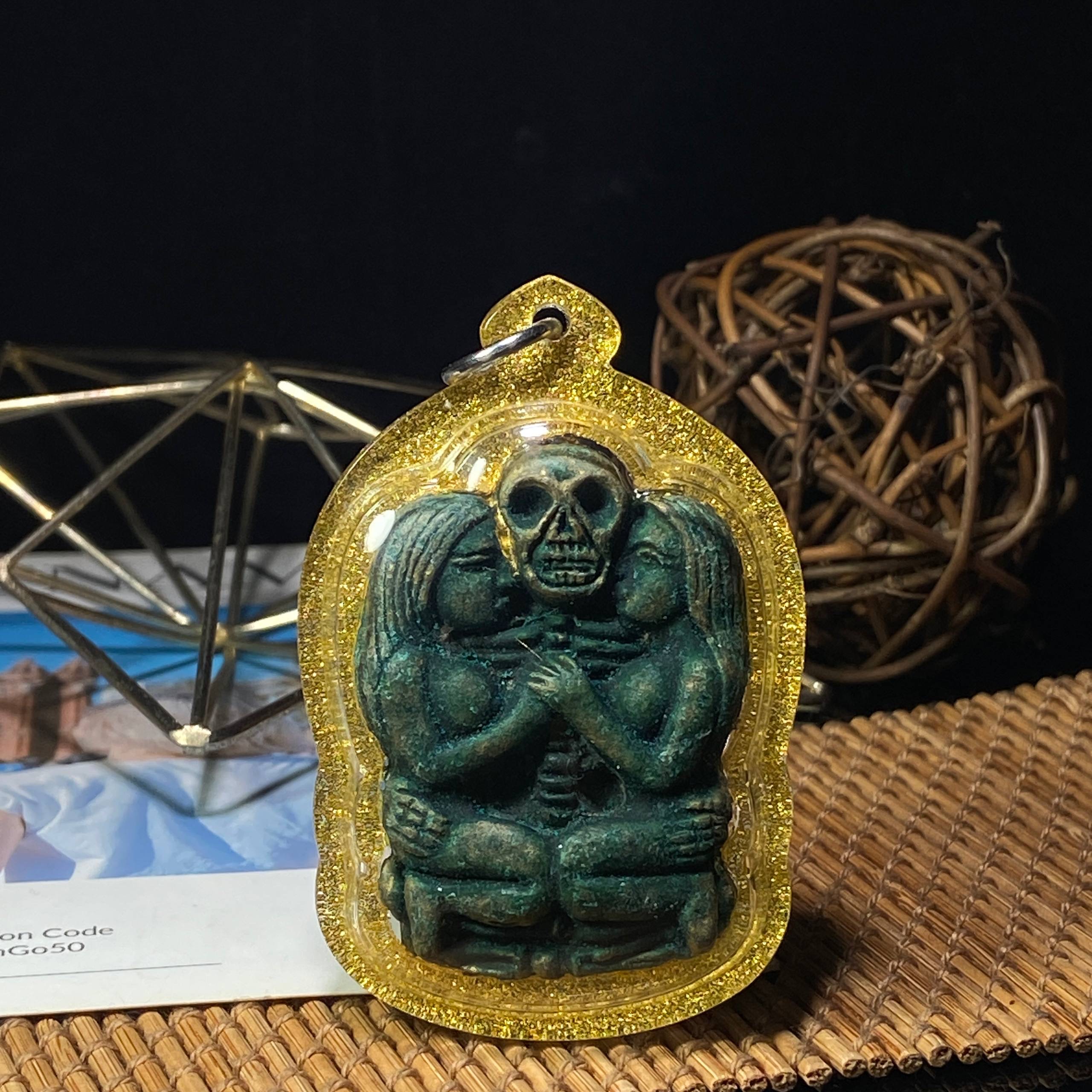 阿赞 Daeng｜早期猛货款 坤平·背后多妻派烫 | SAN Pin Selection