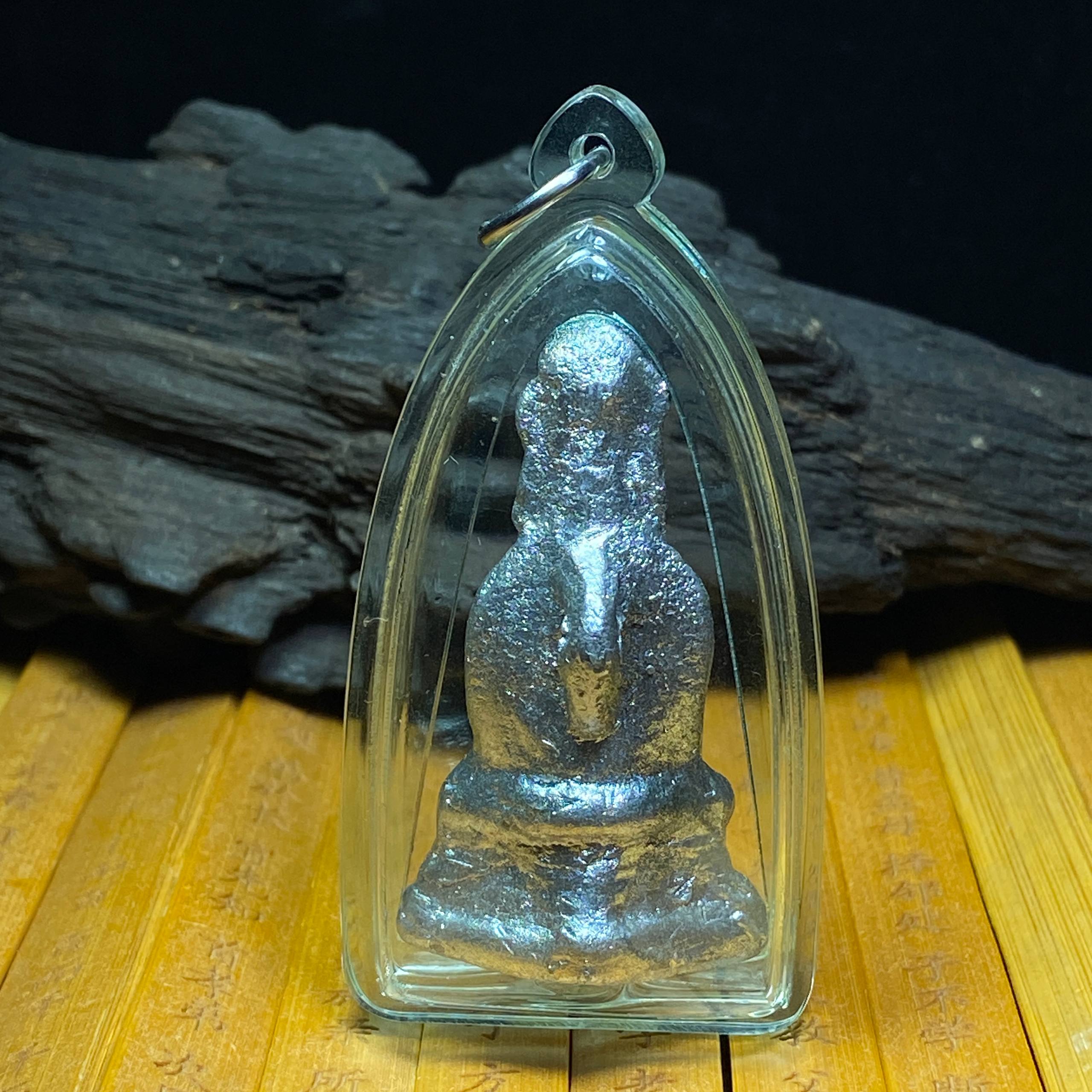 ARCHAN PRAYOOT阿赞芭玉光头帕婴
 | SAN Pin Selection