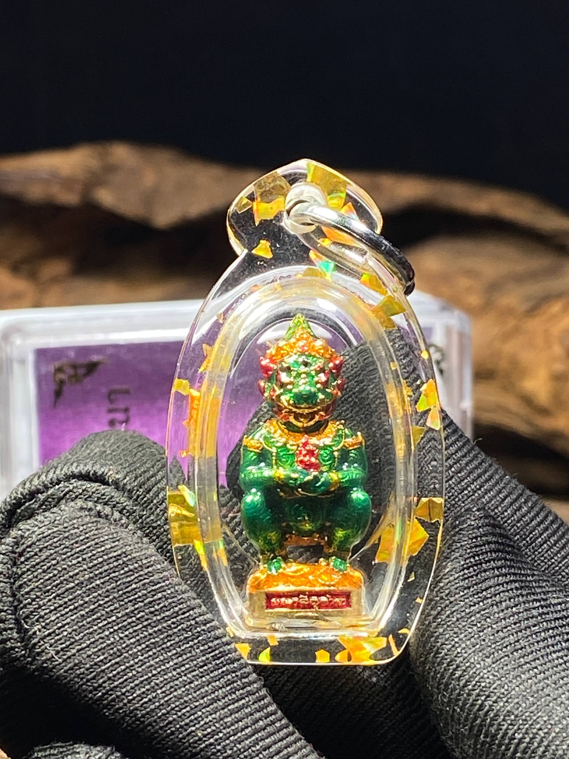 Jin Thai Fo Pai - 古巴康范 【小模】佩戴型五眼四耳