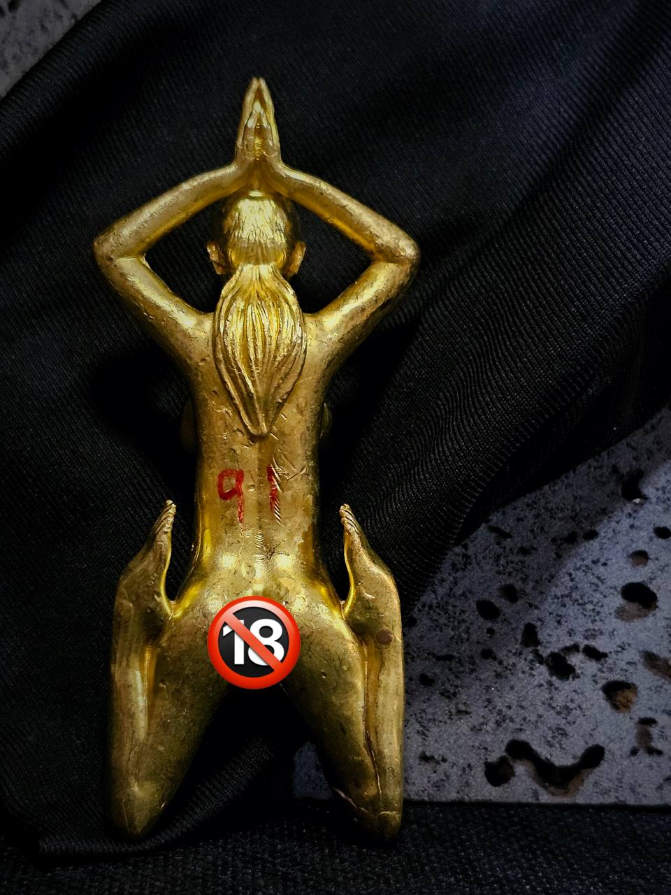 阿赞 Big Pe Pab Ped 依霸（Pe Pab Ped）(现物实拍） | SAN Pin Selection