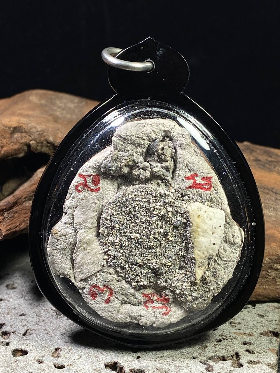 AJARN MEK 全骨灰成愿霸气招财古曼(黑色外壳） | Jin Thai Fo Pai