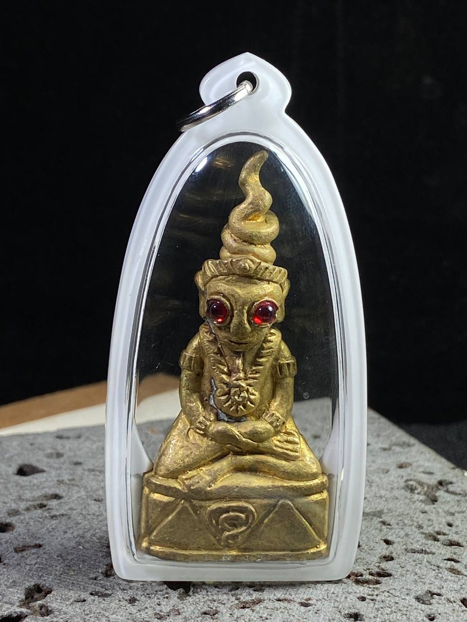 Jin Thai Fo Pai - 【PRAIYA NGANG MAFIA YAI】帕罂大佬
古老混合黄铜 · 独立编号（随机发出）