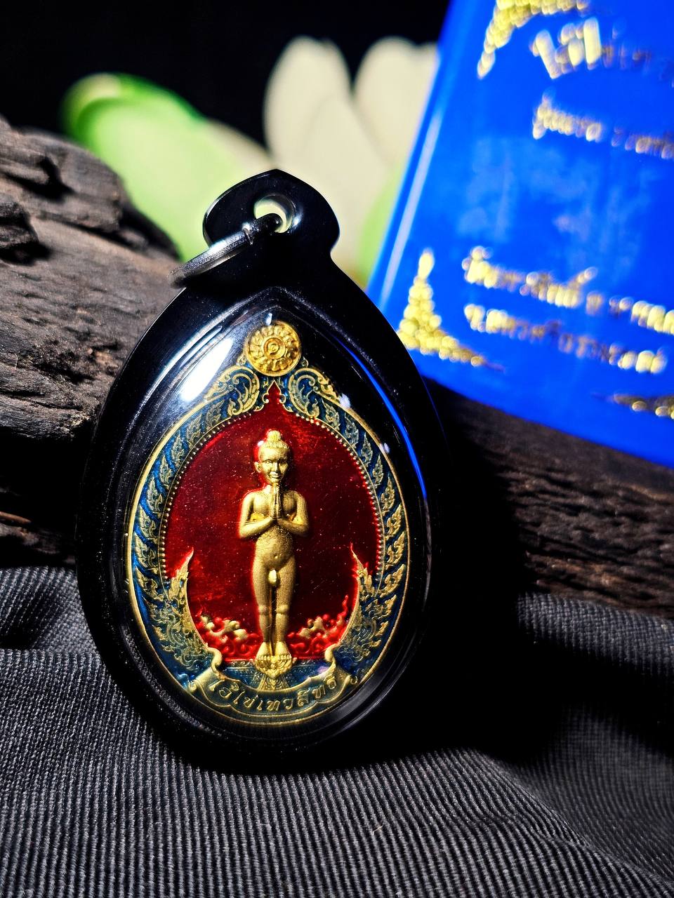 爱凯·特瓦里佛牌（Ai Kai · Wat Chedi）现物实拍 | SAN Pin Selection