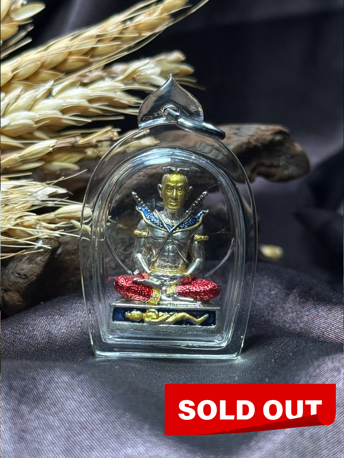 Jin Thai Fo Pai - 金面双刀坤平 · 底部三塔固（金银铜）
Be2559｜古巴康斌老师公（Kruba Kampeng）现物实拍