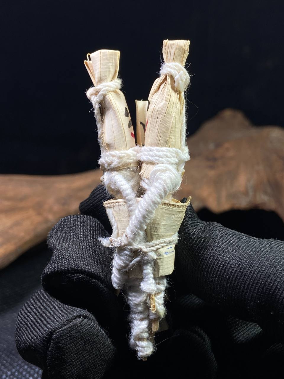 Jin Thai Fo Pai - 古巴康斌和合燕通爱情木偶