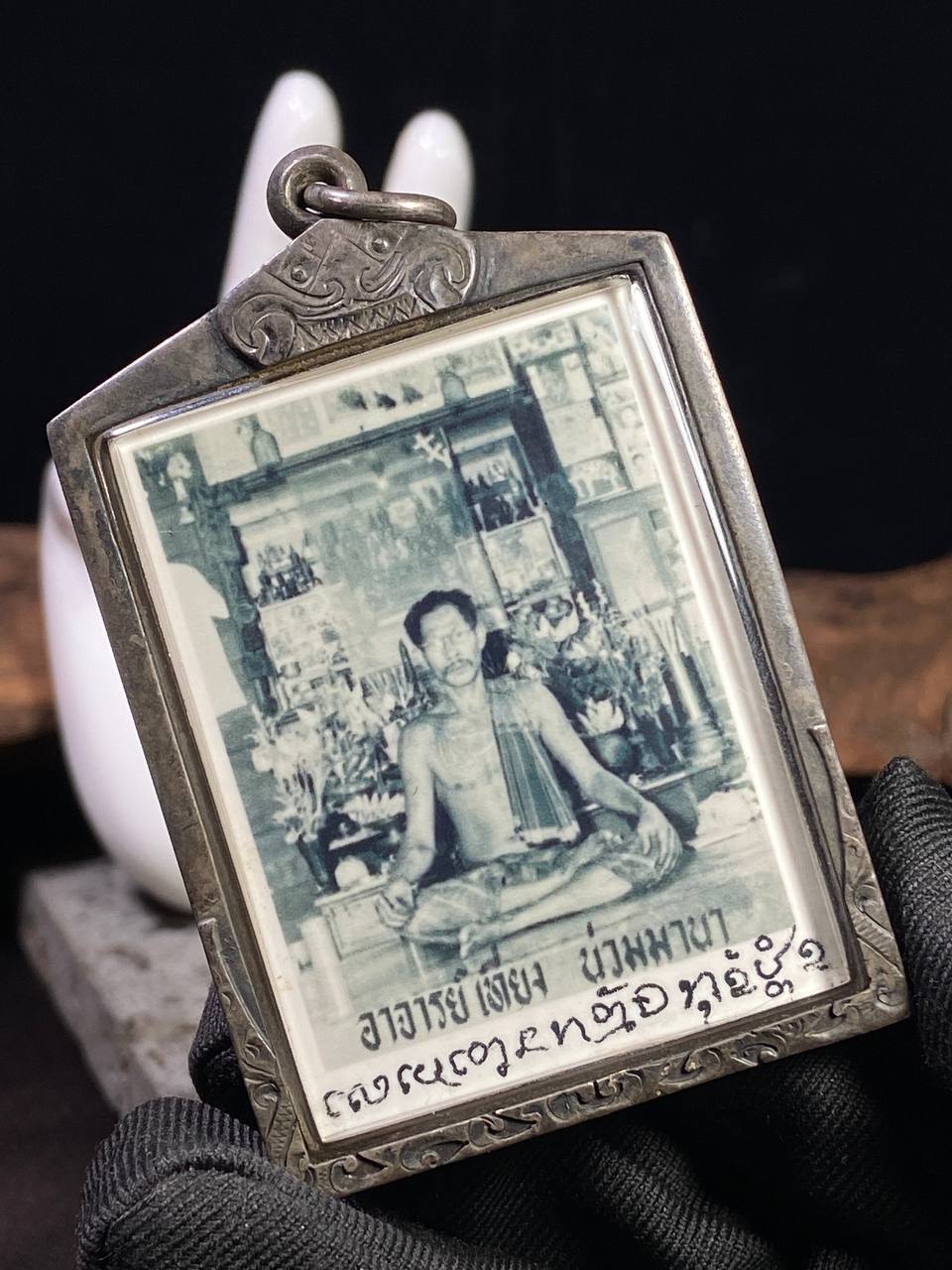 婆旁手符｜早期阿赞厅印卡龙必自身法照(现物实拍） | SAN Pin Selection