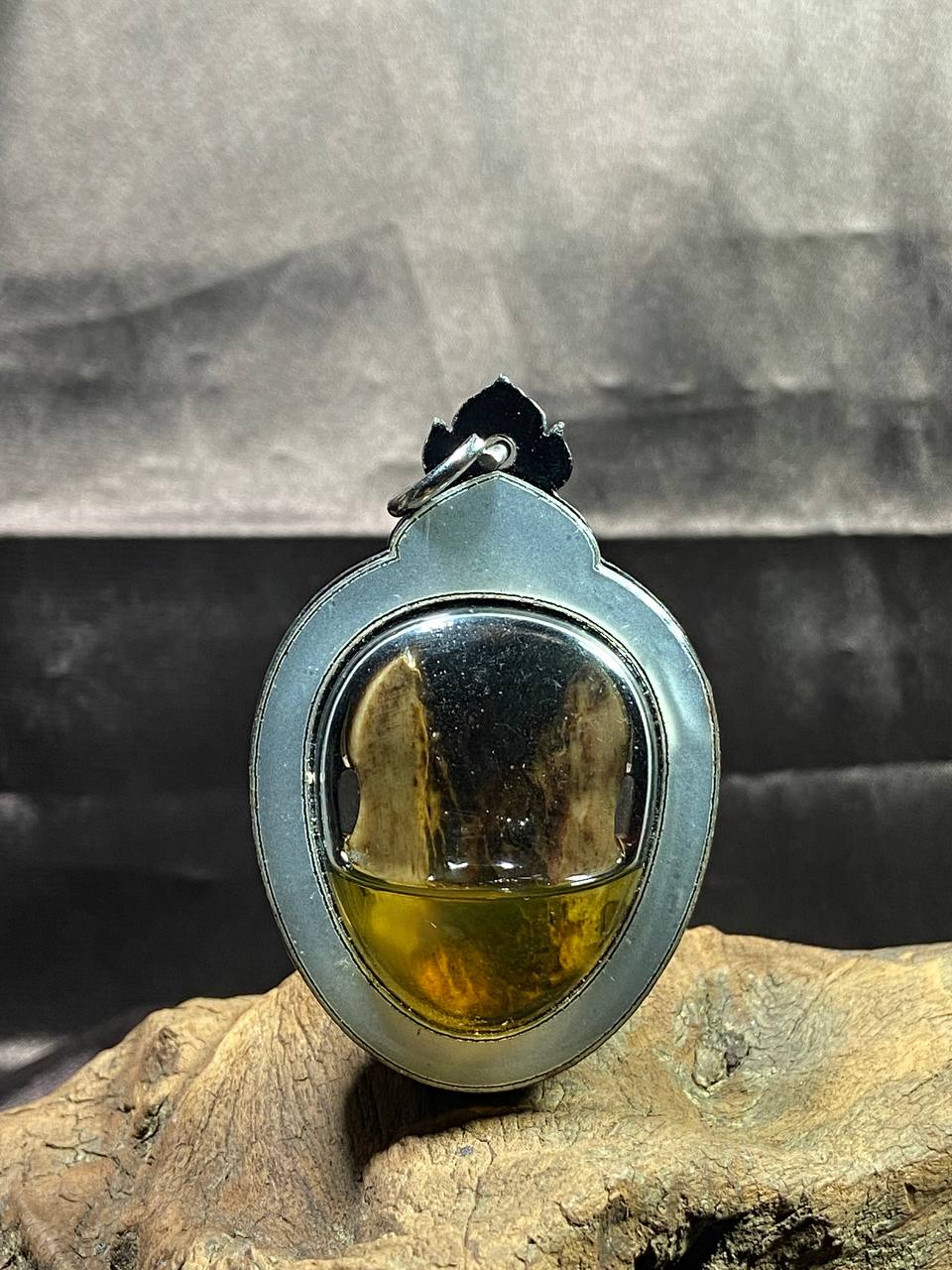 ARCHAN NUT阿赞纳塔 红眼赌运耳报鬼（镭射防水壳）
 | SAN Pin Selection