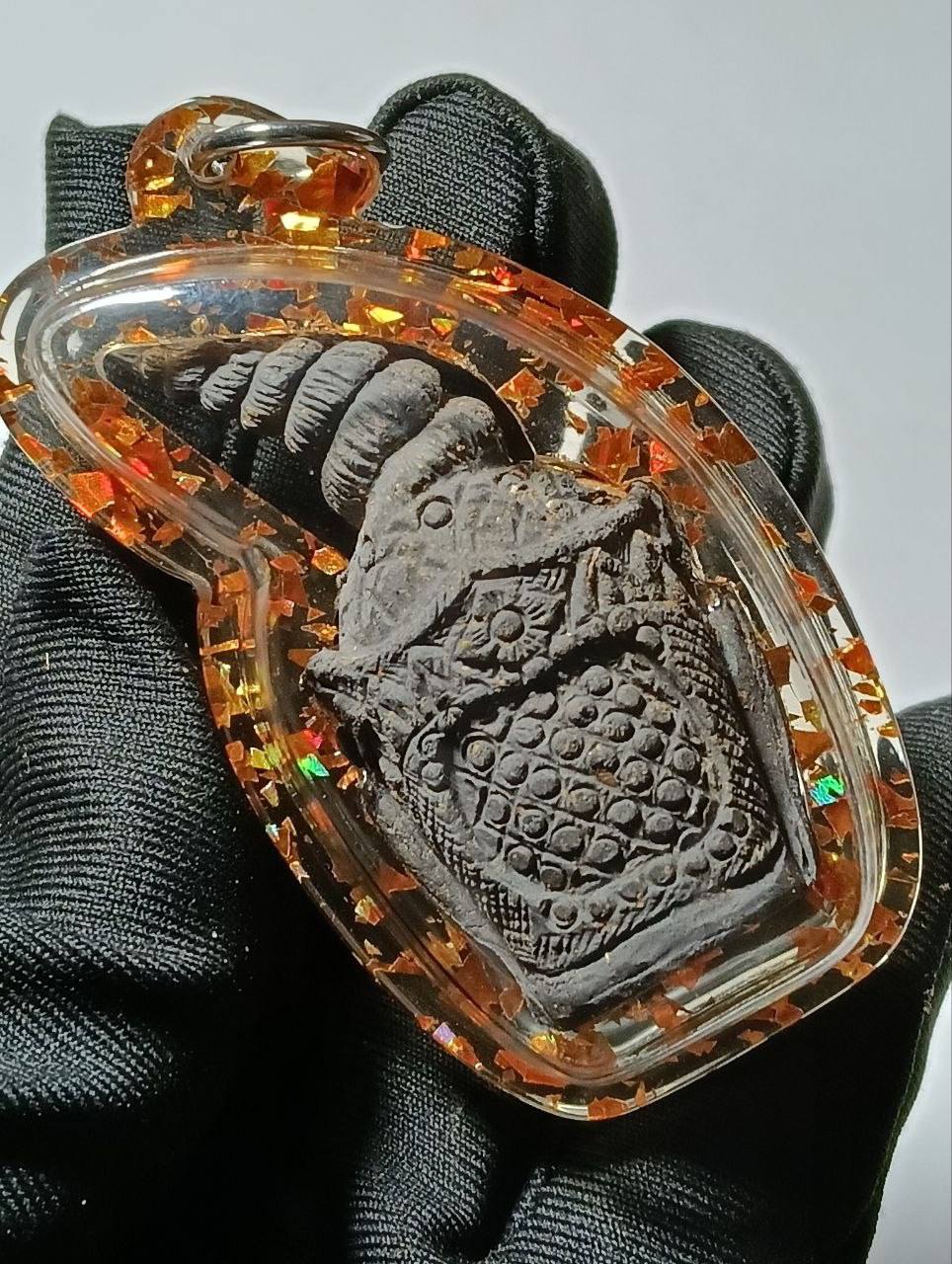 Ajarn Rich ｜ 金面帕罂王 | SAN Pin Selection