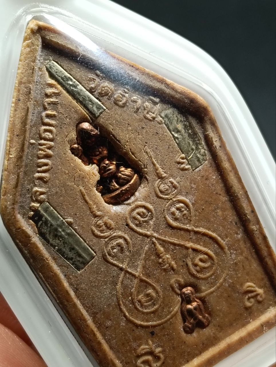 龙婆Van Kai 坤平佛牌（头帮｜9支银符管）  
Wat Ampil｜B.E.2545 | SAN Pin Selection